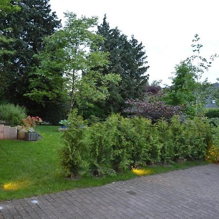 Moin, Moin & Ahoi! Lägenhet Kiel Exteriör bild