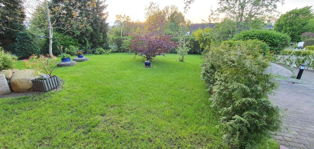 Moin, Moin & Ahoi! Lägenhet Kiel Exteriör bild