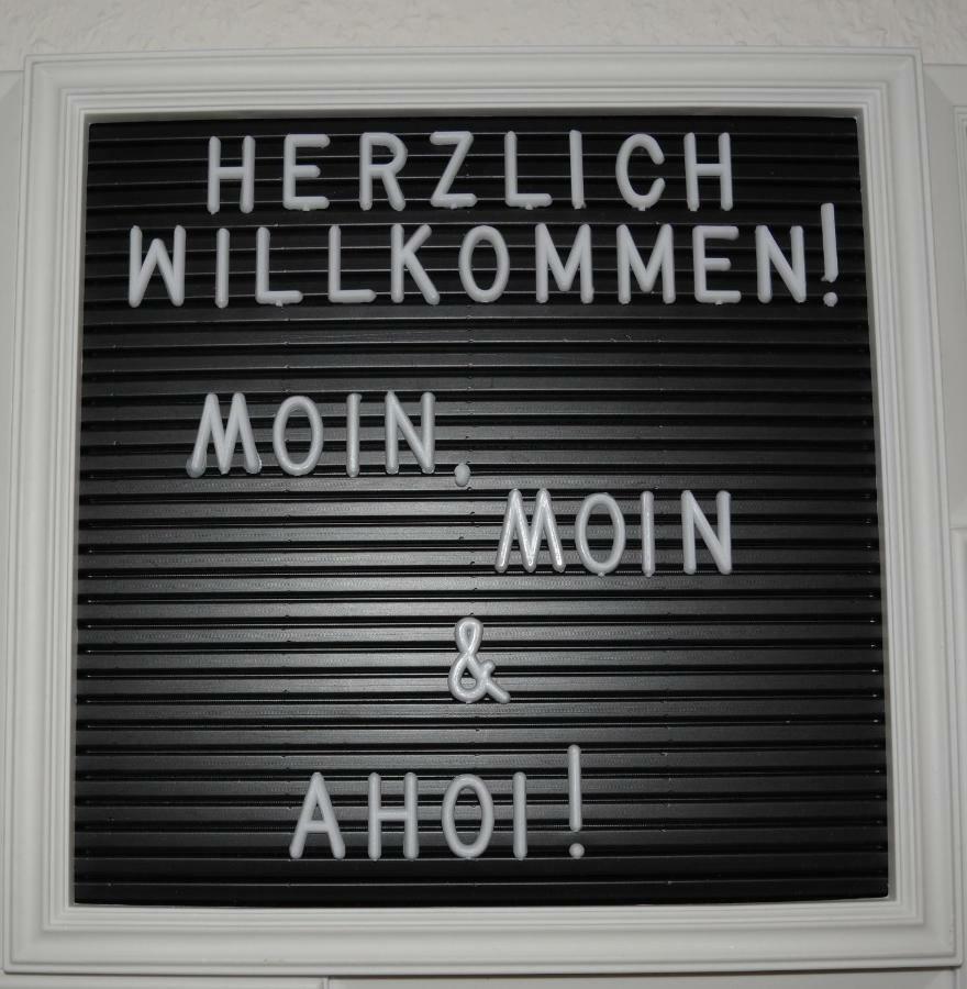 Moin, Moin & Ahoi! Lägenhet Kiel Exteriör bild
