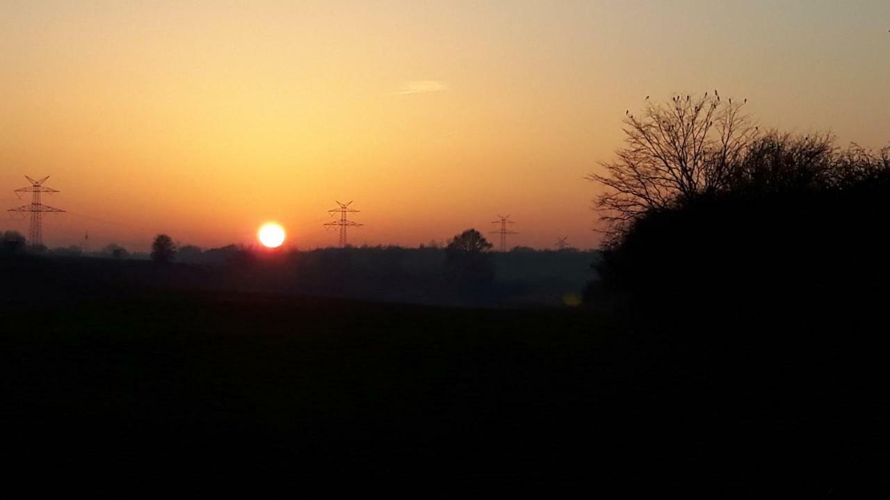 Moin, Moin & Ahoi! Lägenhet Kiel Exteriör bild